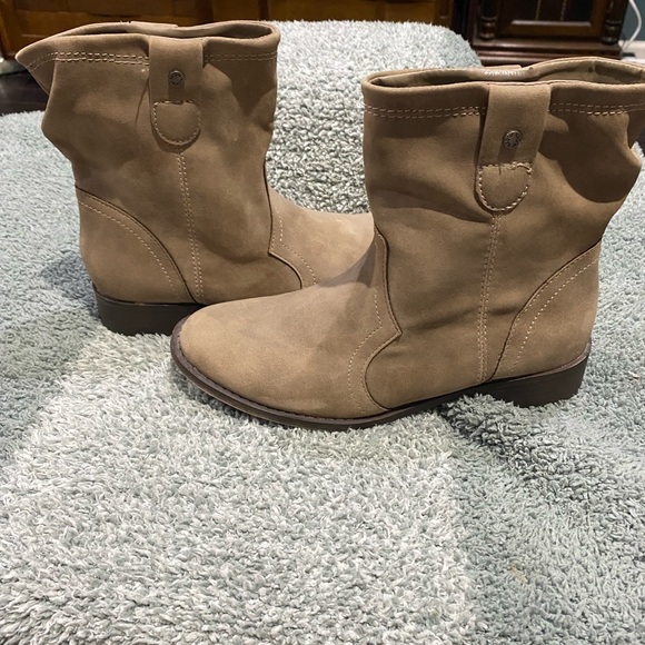 Sugar Tan Boots Size 6 - Picture 2 of 7